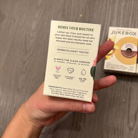 NWT Dr Squatch Lavender, Vanilla, Watermelon, Natural Body Soap Set - Picture 2 of 9